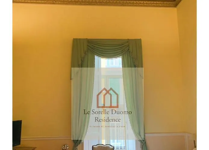 Le Sorelle Duomo بيت ضيافة نابولي